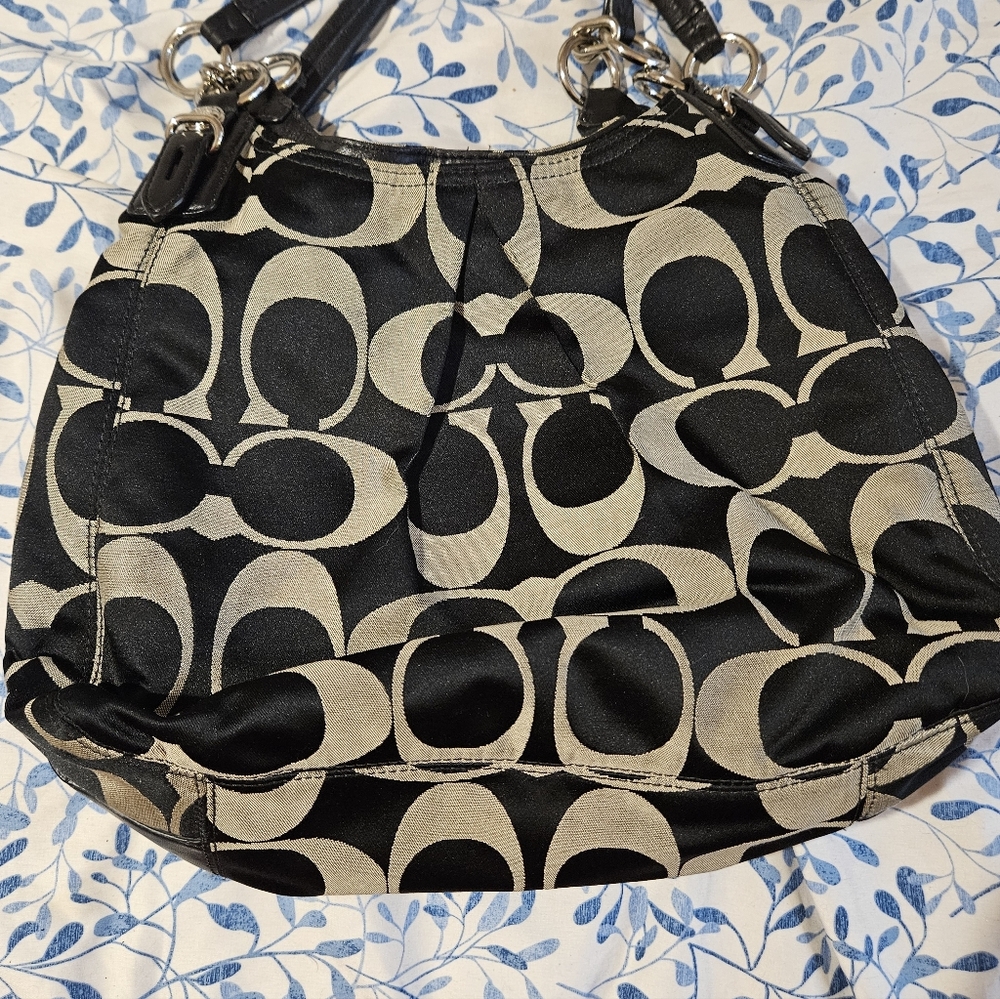 EUC COACH Shoulder Bag - Picture 5 of 11